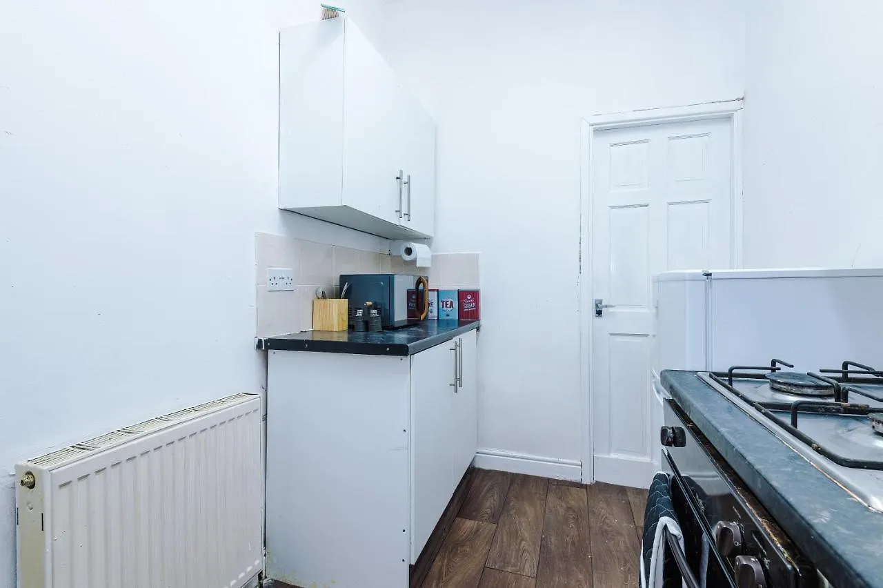 Ferienhaus 65 Inch Tv & Luxurious 2 Bedroom Suite For Your Ultimate Getaway Bradford  Großbritannien